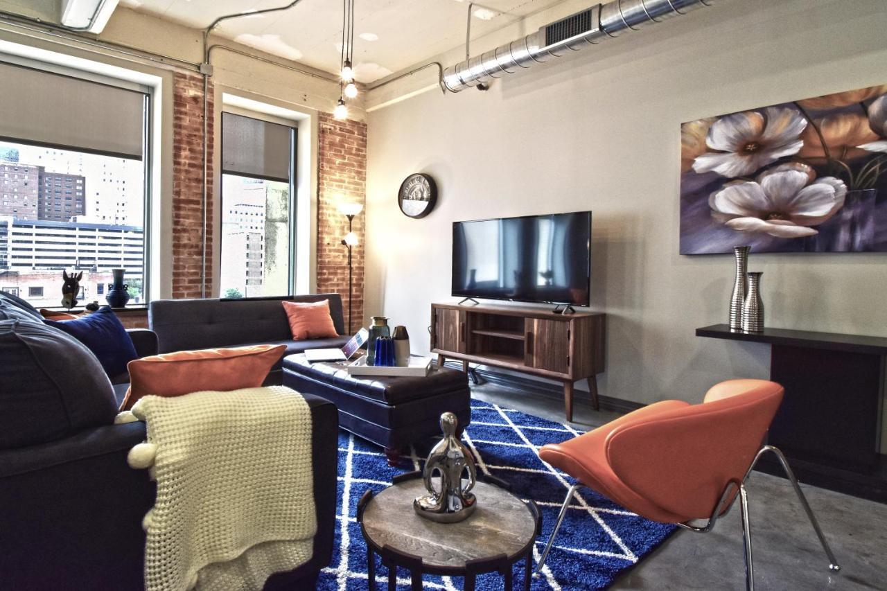 Ga Living Suites- Downtown Dallas Corporate Suites 外观 照片
