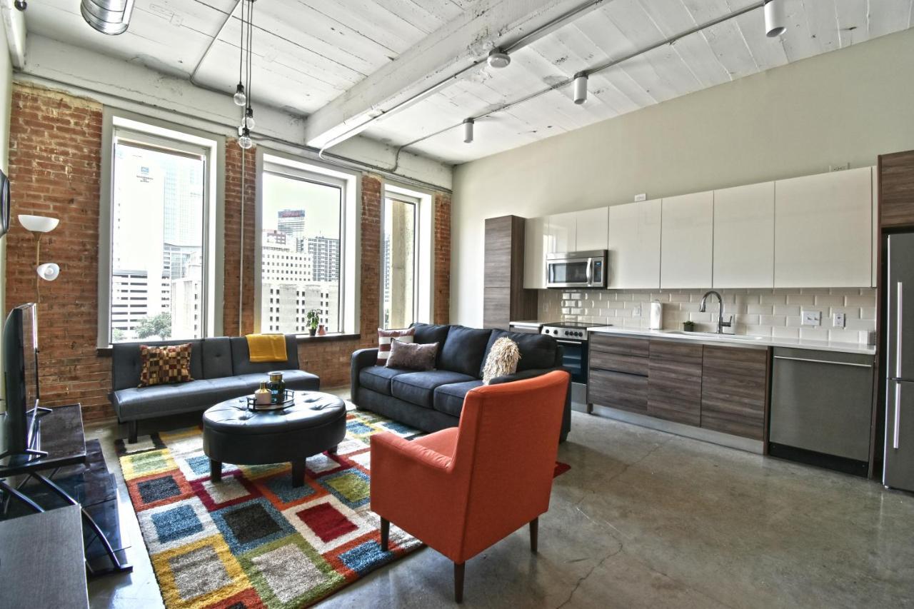 Ga Living Suites- Downtown Dallas Corporate Suites 外观 照片